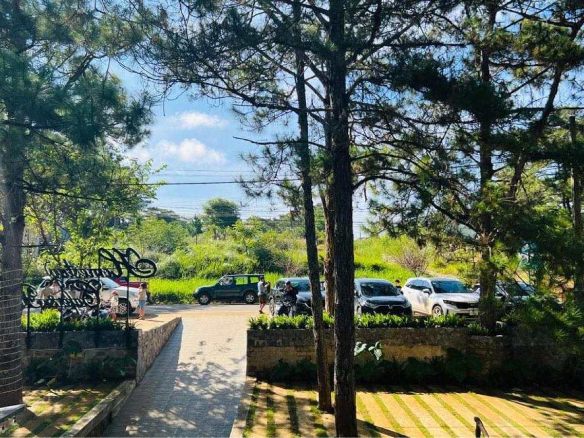 Eva Mang Den Homestay Kon Von Kla Luaran gambar